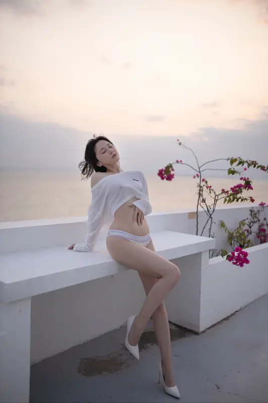 鱼子酱Fish(私拍)- NO.089 《白の梦》写真 - 鱼子酱